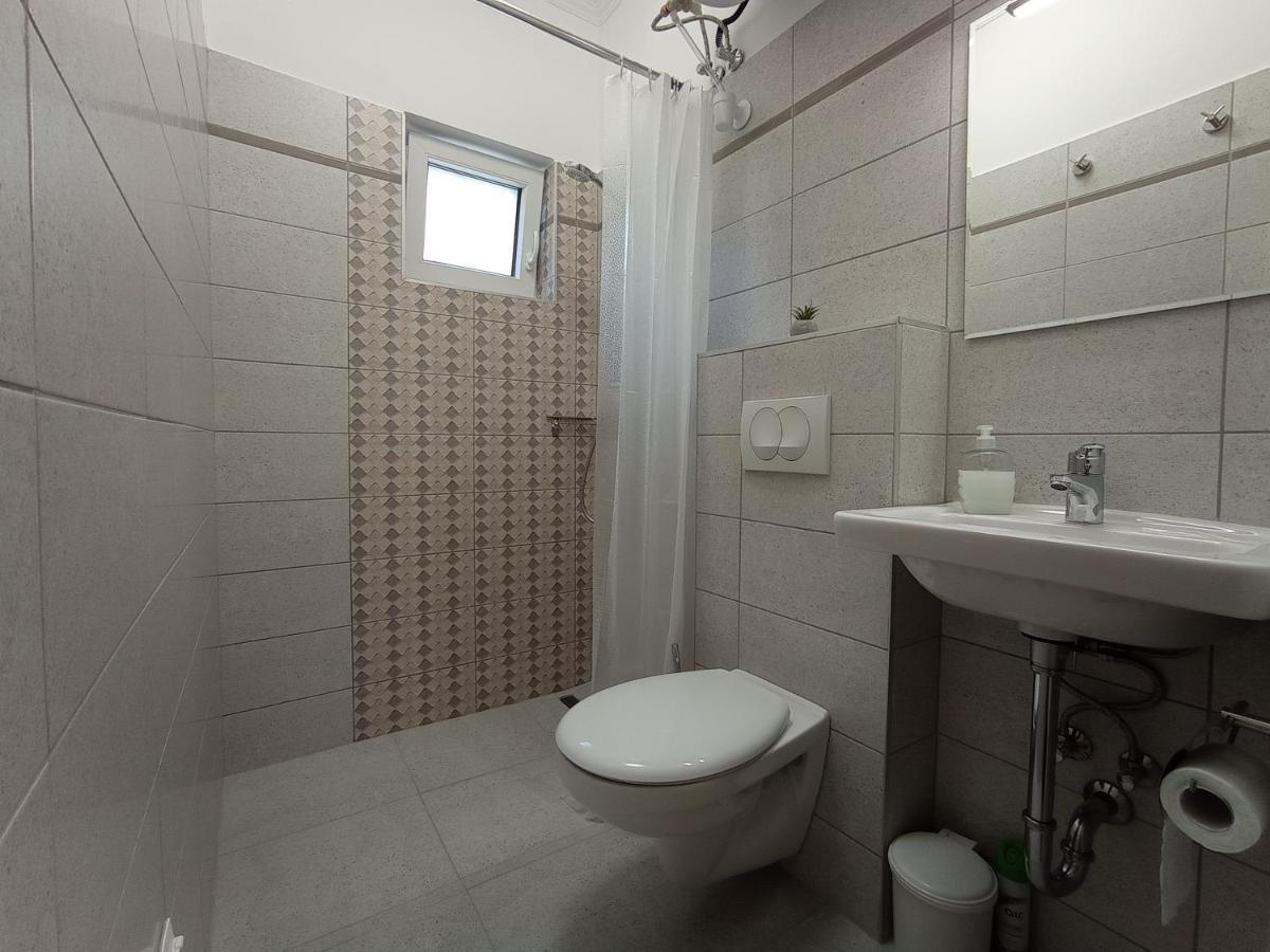 Relax Apartment Fonyod Exterior photo